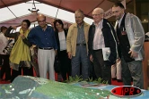 Samedi 10 septembre 2005

Grosse affluence à la fête de l'Humanité où l'Espace tourisme a été inauguré par Paul Vergès président du conseil régional