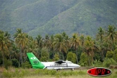 Octobre 2005 -

L'avion d'Air Comores vient d'arriver à Anjouan avec à son bord 17 Anjouanais explusés de Mayotte