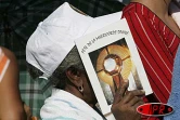 Dimanche 3 avril 2005 -

5 000 personnes ont assisté à la messe à la mémoire de Jean-Paul II