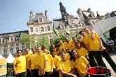 Mardi 12 septembre 2006 -

La Réunion s'est installée sur le parvis de l'Hôtel de Ville de Paris pour une opération de promotion de l'île