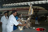 Visites des ateliers d'Air Mauritius à Plaisance -
Les avions sont démontées et toutes les pièces sont  vérifiées -
Photo J.-Y. K.