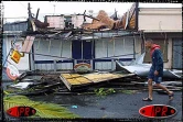 Le cyclone tropical intense Dina s'est abattu sur La Réunion le 22 janvier 2002. Les dégâts se sont chiffrés à plusieurs millions d'euros