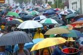 À l'appel de l'intersyndicale plus de 2 000 personnes ont manifesté le jeudi 3 avril 2003 à Saint-Denis contre le projet de réforme des retraites