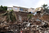 Cyclone Bela la Possession