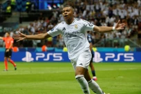 L'attaquant français Kylian Mbappe après avoir marqué son premier but pour le Real Madrid, à Varsovie en Supercoupe d'Europe contre l'Atalanta le 14 août 2024