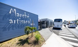 Saint-Denis : le marché artisanal ravit les réunionnais.es