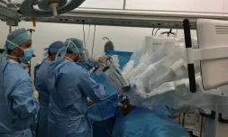 Le CHU de La Réunion célèbre sa 100ème intervention chirurgicale " robot assistée "