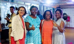 Région Réunion: Evelyne Corbière présente au premier gala de l'association femmes entrepreneurs et leaders de la Réunion