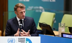 CHARLY TRIBALLEAU / AFP Emmanuel Macron s’exprime lors du « Sommet sur le climat 2025 » en marge de l’Assemblée générale des Nations unies au siège de l’ONU à New York, le 24 septembre 2025.
