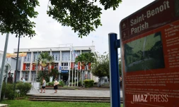 mairie de saint-benoit 