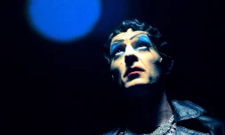 Téat Champ Fleuri - Madame ose Bashung