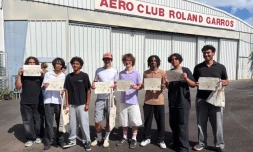 Brevet dâInitiation AĂ©ronautique : 259 jeunes RĂ©unionnais obtiennent leur BIA