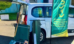 Entre-Deux : installation de bacs Ă  compost Ă  la Ravine des citrons