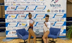 Marine Boyer et Coline Devillard lors des championnats du monde challenge de Varna en Bulgarie 