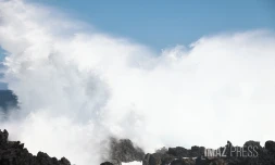 Maintien de la vigilance jaune vagues - submersion entre le Port et Saint-Philippe