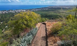 chemin pavé Bellemene