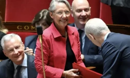 La Première ministre française Elisabeth Borne (2e à g) et le ministre français de l'Economie et des Finances Bruno Le Maire (g) à l'Assemblée nationale à Paris, le 12 juin 2023 ( AFP / Bertrand GUAY )
