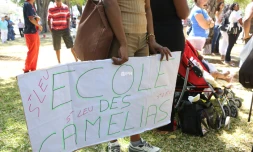 manif contrats aidés