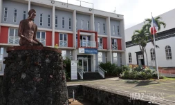 mairie de saint-benoit 