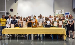 Saint-Denis : remise des diplômes d'état d'ambulancier