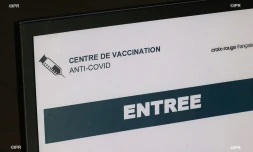 inauguration centre de vaccination pierrefonds