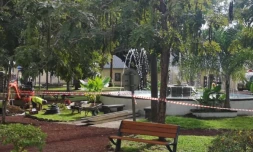 Saint Paul : début des travaux de la fontaine de la mairie