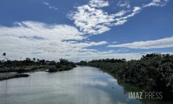 nuages et soleil à la rivière sainte suzanne au stade en eaux vives