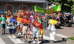 le carnaval insclusif haut en couleurs 