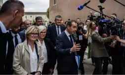  Sébastien Lecornu photographié lors de son premier déplacement en régions, à Mâcon (Saône-et-Loire), le 13 septembre 2025. © Jeff Pachoud, AFP 
