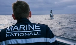 Vendée Globe : Kevin Escoffier récupéré par le Nivôse et en route pour La Réunion