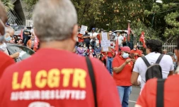Manifestation cgtr devant l'ars