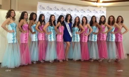 Douze candidates de l\'élection Miss Réunion 2016