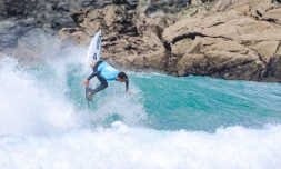 Surf : le Réunionnais Maxime Huscenot remporte le Pantin Pro