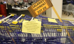 Grève Carrefour Sainte-Clotilde