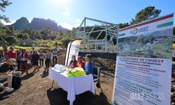 chantier du bureau d'information tourisme à la nouvelle mafate 