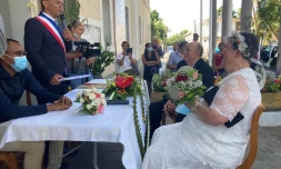 Saint-Paul : un mariage lontan célébré sur le parvis de l'hôtel de ville