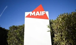 Le logo de l'assurance Maif à Hyères (Var), le 22 décembre 2023. (MAGALI COHEN / HANS LUCAS / AFP)