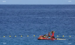 Filets anti-requins à Boucan Canot