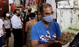 distribution de masques CCIR marché couvert de saint-denis coronavirus 