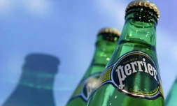 Bactéries "d’origine fécale" : deux millions de bouteilles d'eau Perrier détruites "par précaution" [?]