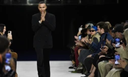 Olivier Rousteing après la présentation de la collection femme autome-hiver 2023-24 de Balmain, à Paris le 1er mars 2023