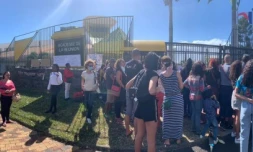 Des élèves privés de CAP manifestent devant le rectorat