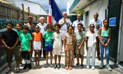 Saint-Paul : le Conseil municipal des enfants à la rencontre des anciens combattants