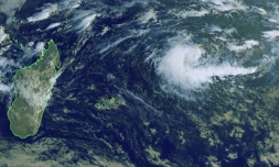 système tropical 16 février 2022