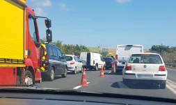 accident trois véhicules sainte-suzanne