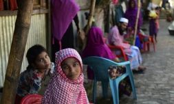 Des réfugiés Rohingyas dans un camp à Teknaf, le 26 novembre 2016 au Bangladesh