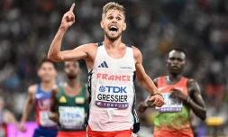  Le Français Jimmy Gressier est devenu champion du monde du 10.000 mètres à Tokyo, le 14 septembre 2025 © Jewel SAMAD / AFP 