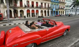 Cuba : forte chute du tourisme en 2025 sur fond d'aggravation de la crise économique