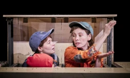 pièce théâtre