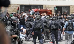 Des violences éclatent lors des obsèques de Shireen Abu Akleh